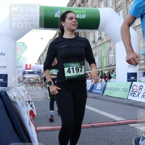 07.09.2025 - BARMER Alsterlauf Strokosch-Dieckow http://msf.ph/oto/8722512 07.09.2025 09:59:59 Ziel 2731, 2732, 2842, 3116, 3155, 3283, 3309, 3437, 3438, 3569, 3570, 3763, 4104, 4176, 4197, 4635, 4682, 4726, 4871, 5048, 5238, 5452, 5515, 6226, 6227, 6236 meine-sportfotos.de