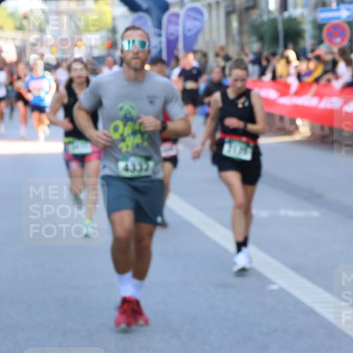 07.09.2025 - BARMER Alsterlauf Strokosch-Dieckow http://msf.ph/oto/8722520 07.09.2025 09:54:08 Ziel 2011, 2086, 2131, 2397, 2920, 3067, 3258, 4031, 4052, 4194, 4298, 4540, 4830, 4897, 5086, 5295, 6276, 8088, 8456 meine-sportfotos.de