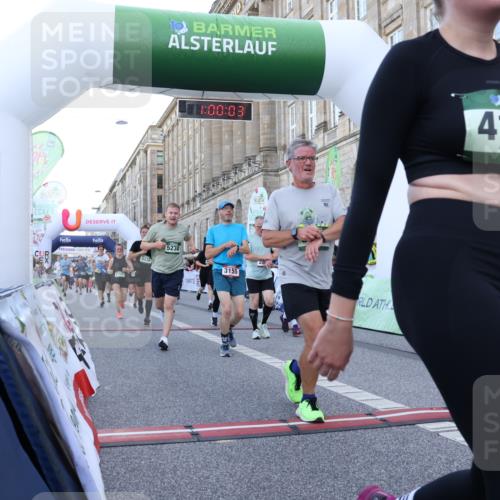 07.09.2025 - BARMER Alsterlauf Strokosch-Dieckow http://msf.ph/oto/8722521 07.09.2025 10:00:02 Ziel 2180, 2265, 2348, 2731, 2732, 2842, 3116, 3155, 3283, 3309, 3437, 3438, 3763, 4036, 4176, 4197, 4635, 4682, 4726, 4741, 4984, 5048, 5238, 5452, 5515, 5705, 6018, 6118, 6181, 6226, 6227, 6236, 8104, 8353, 8369 meine-sportfotos.de