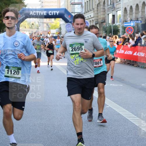 07.09.2025 - BARMER Alsterlauf Strokosch-Dieckow http://msf.ph/oto/8722543 07.09.2025 09:54:02 Ziel 2011, 2920, 3067, 3258, 3396, 3816, 4031, 4083, 4194, 4298, 4540, 5086, 5129, 5295, 6225, 6251, 6276, 8088, 8108, 8405, 8436, 8456 meine-sportfotos.de