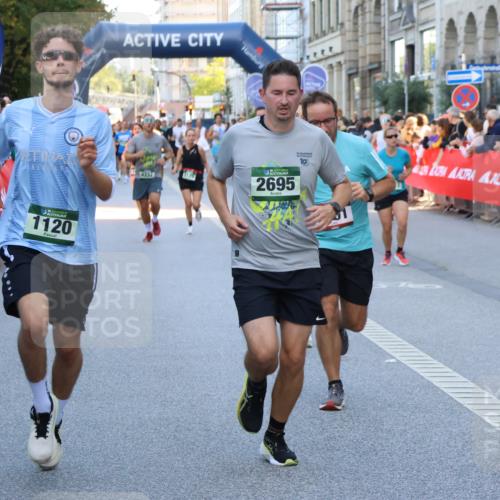 07.09.2025 - BARMER Alsterlauf Strokosch-Dieckow http://msf.ph/oto/8722552 07.09.2025 09:54:02 Ziel 2011, 2920, 3067, 3258, 3396, 3816, 4031, 4083, 4194, 4298, 4540, 5086, 5129, 5295, 6225, 6251, 6276, 8088, 8108, 8405, 8436, 8456 meine-sportfotos.de