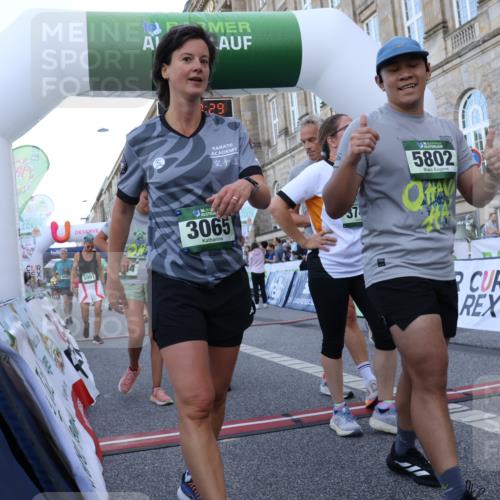 07.09.2025 - BARMER Alsterlauf Strokosch-Dieckow http://msf.ph/oto/8722583 07.09.2025 10:00:27 Ziel 2424, 2495, 3065, 3066, 3232, 3675, 3743, 4044, 4265, 4626, 4815, 4998, 5223, 5770, 5991, 6338, 8032, 8059, 8098 meine-sportfotos.de