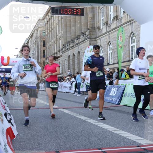 07.09.2025 - BARMER Alsterlauf Strokosch-Dieckow http://msf.ph/oto/8722609 07.09.2025 10:00:38 Ziel 2434, 2495, 2864, 2909, 2911, 3039, 3768, 3857, 4424, 4425, 4500, 4620, 5726, 5744, 5851, 6098, 6338 meine-sportfotos.de