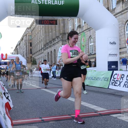 07.09.2025 - BARMER Alsterlauf Strokosch-Dieckow http://msf.ph/oto/8722642 07.09.2025 10:00:48 Ziel 1201, 2350, 2513, 3260, 3698, 3859, 3860, 4351, 4424, 4425, 4620, 4709, 4751, 4781, 4856, 4917, 5108, 5314, 5357, 5359, 5471, 5726, 5767, 5957, 6084 meine-sportfotos.de