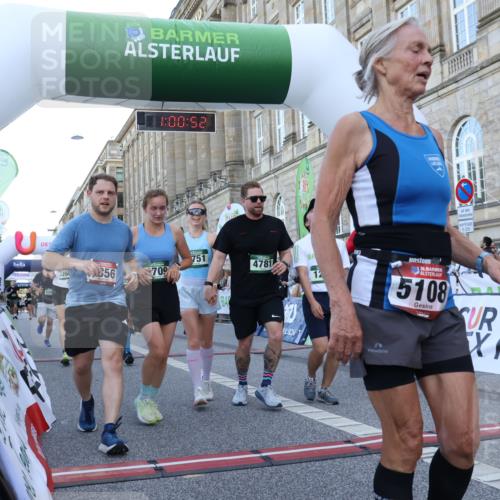 07.09.2025 - BARMER Alsterlauf Strokosch-Dieckow http://msf.ph/oto/8722651 07.09.2025 10:00:51 Ziel 1201, 2124, 2350, 2513, 3260, 3698, 3859, 3860, 4351, 4485, 4505, 4636, 4709, 4751, 4781, 4856, 4917, 5108, 5314, 5357, 5359, 5471, 5477, 5767, 5957, 6084 meine-sportfotos.de