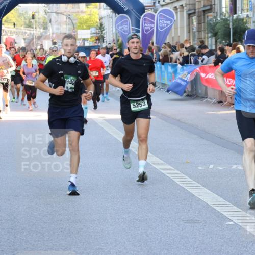 07.09.2025 - BARMER Alsterlauf Strokosch-Dieckow http://msf.ph/oto/8722658 07.09.2025 09:53:46 Ziel 2125, 2247, 2498, 3330, 3396, 3632, 3725, 3748, 4083, 4249, 4267, 4295, 4337, 4539, 4633, 5117, 5129, 5446, 5459, 5484, 5516, 5657, 5880, 5954, 6021, 6048, 6134, 6251, 8284, 8405, 8436 meine-sportfotos.de