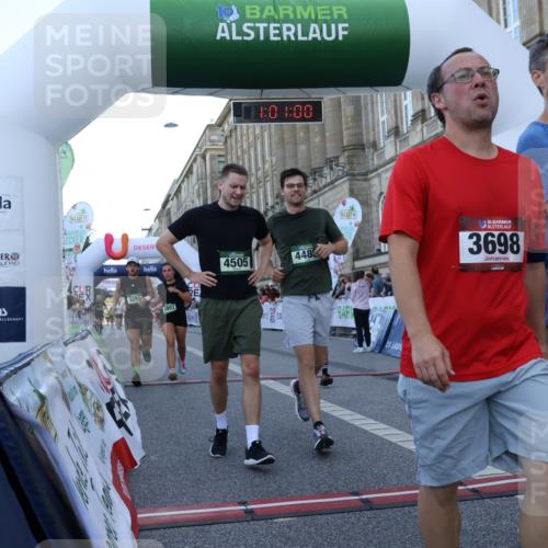 07.09.2025 - BARMER Alsterlauf Strokosch-Dieckow http://msf.ph/oto/8722669 07.09.2025 10:00:58 Ziel 2124, 2350, 3328, 4072, 4485, 4505, 4636, 4993, 5250, 5357, 5359, 5477, 5767, 5957 meine-sportfotos.de
