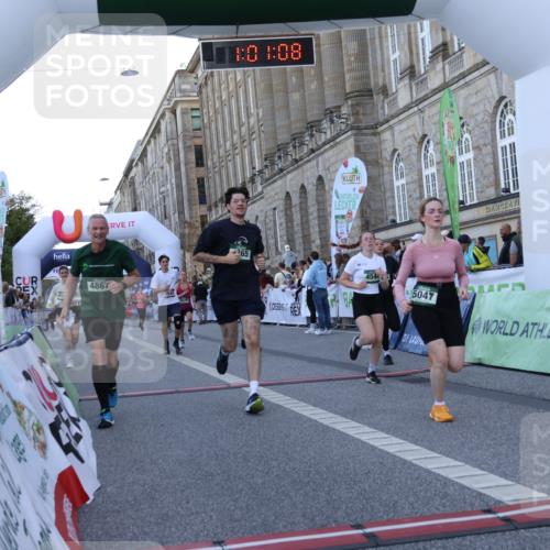 07.09.2025 - BARMER Alsterlauf Strokosch-Dieckow http://msf.ph/oto/8722691 07.09.2025 10:01:07 Ziel 2044, 2579, 3545, 3590, 3956, 4072, 4335, 4365, 4544, 4593, 4867, 5047, 5352, 6152 meine-sportfotos.de