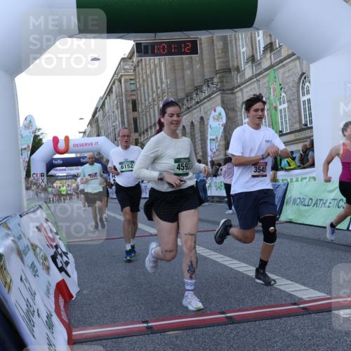 07.09.2025 - BARMER Alsterlauf Strokosch-Dieckow http://msf.ph/oto/8722696 07.09.2025 10:01:10 Ziel 2044, 2579, 2645, 3410, 3545, 3590, 3956, 4335, 4365, 4544, 4593, 4867, 5047, 5352, 6152 meine-sportfotos.de