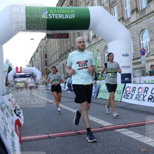 07.09.2025 - BARMER Alsterlauf Strokosch-Dieckow http://msf.ph/oto/8722705 07.09.2025 10:01:13 Ziel 2044, 2579, 2645, 3119, 3410, 3545, 3590, 3956, 4335, 4593, 5352, 6152, 8155 meine-sportfotos.de
