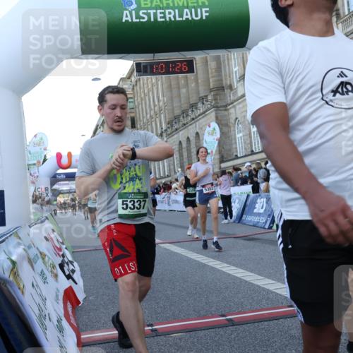 07.09.2025 - BARMER Alsterlauf Strokosch-Dieckow http://msf.ph/oto/8722736 07.09.2025 10:01:24 Ziel 2074, 2517, 3033, 3300, 3558, 3803, 3834, 4147, 4317, 4529, 4660, 4928, 5122, 5337, 5353, 5517, 5918, 6136, 6211, 8090, 8155, 8156, 8283 meine-sportfotos.de
