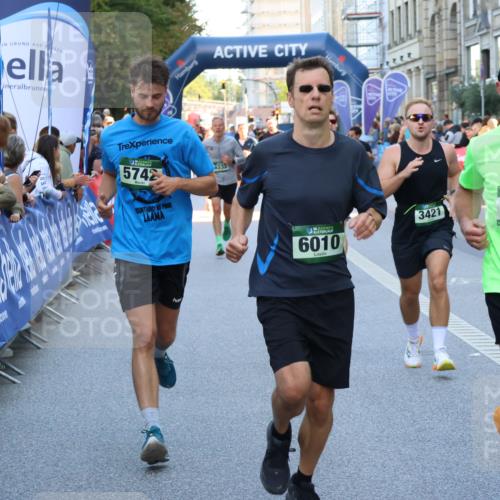 07.09.2025 - BARMER Alsterlauf Strokosch-Dieckow http://msf.ph/oto/8722742 07.09.2025 09:53:32 Ziel 2075, 2125, 2521, 2673, 2695, 2789, 2801, 3123, 3219, 3474, 3632, 3948, 4211, 4267, 4295, 4337, 4820, 4981, 5194, 5367, 5415, 5558, 5933, 5954, 6105, 8146, 8251, 8461 meine-sportfotos.de