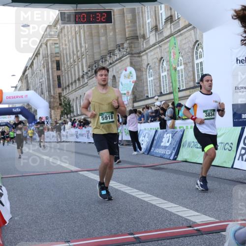 07.09.2025 - BARMER Alsterlauf Strokosch-Dieckow http://msf.ph/oto/8722750 07.09.2025 10:01:31 Ziel 2074, 3018, 3033, 3834, 4317, 4529, 4660, 4928, 5204, 5517, 5918, 6136, 8283, 8308 meine-sportfotos.de