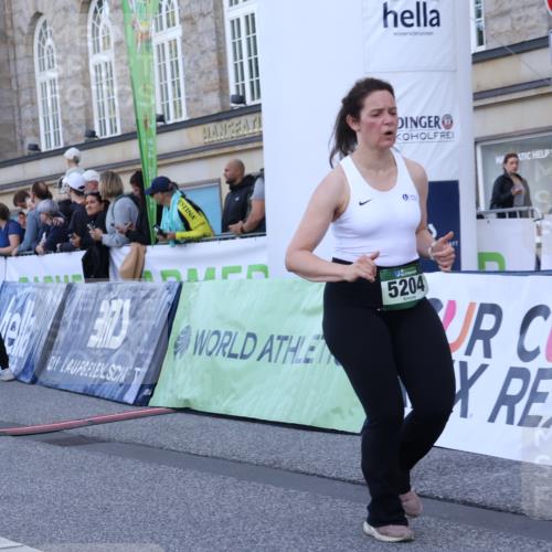 07.09.2025 - BARMER Alsterlauf Strokosch-Dieckow http://msf.ph/oto/8722753 07.09.2025 10:01:33 Ziel 3018, 3834, 4317, 4928, 5204, 5918, 6136, 8283, 8308 meine-sportfotos.de