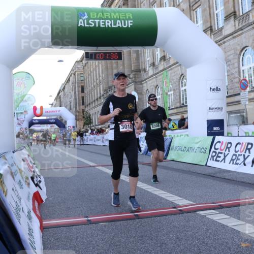 07.09.2025 - BARMER Alsterlauf Strokosch-Dieckow http://msf.ph/oto/8722760 07.09.2025 10:01:35 Ziel 2351, 3018, 3834, 4721, 4902, 4903, 4928, 5204, 5918, 8283, 8308 meine-sportfotos.de