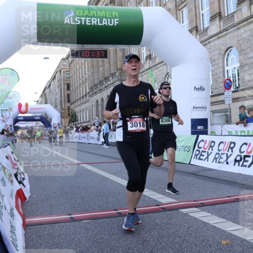 07.09.2025 - BARMER Alsterlauf Strokosch-Dieckow http://msf.ph/oto/8722762 07.09.2025 10:01:35 Ziel 2351, 3018, 3834, 4721, 4902, 4903, 4928, 5204, 5918, 8283, 8308 meine-sportfotos.de
