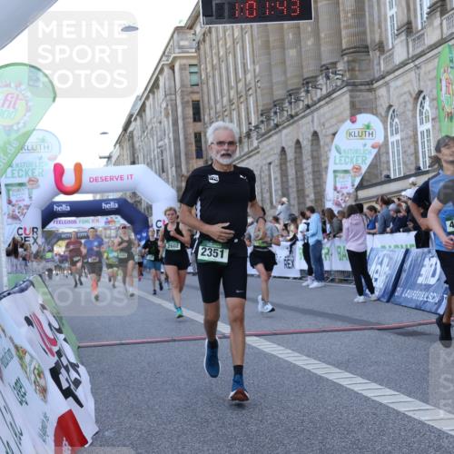 07.09.2025 - BARMER Alsterlauf Strokosch-Dieckow http://msf.ph/oto/8722770 07.09.2025 10:01:41 Ziel 1007, 2351, 2425, 2602, 3060, 3695, 4190, 4721, 4831, 4875, 4902, 4903, 5000, 6261, 8057, 8402 meine-sportfotos.de