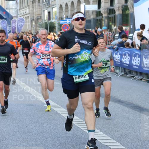 07.09.2025 - BARMER Alsterlauf Strokosch-Dieckow http://msf.ph/oto/8722799 07.09.2025 09:53:28 Ziel 2075, 2125, 2421, 2521, 2673, 2695, 2789, 2801, 3123, 3219, 3474, 3948, 4211, 4820, 4981, 5194, 5253, 5367, 5415, 5553, 5558, 5933, 6105, 8146, 8251, 8461 meine-sportfotos.de