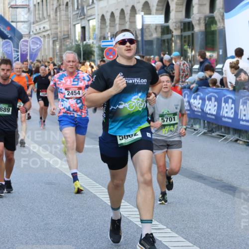 07.09.2025 - BARMER Alsterlauf Strokosch-Dieckow http://msf.ph/oto/8722802 07.09.2025 09:53:28 Ziel 2075, 2125, 2421, 2521, 2673, 2695, 2789, 2801, 3123, 3219, 3474, 3948, 4211, 4820, 4981, 5194, 5253, 5367, 5415, 5553, 5558, 5933, 6105, 8146, 8251, 8461 meine-sportfotos.de