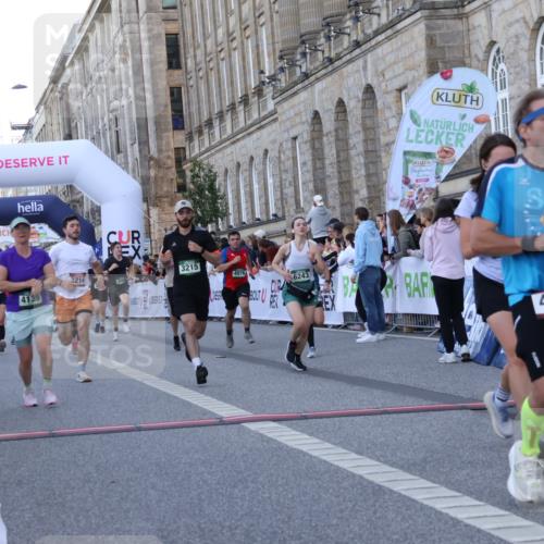 07.09.2025 - BARMER Alsterlauf Strokosch-Dieckow http://msf.ph/oto/8722804 07.09.2025 10:01:52 Ziel 1007, 2463, 2874, 2931, 3008, 3214, 3215, 3684, 4139, 4705, 4875, 4938, 4976, 5000, 5220, 5289, 5411, 6076, 6097, 6243, 6261 meine-sportfotos.de