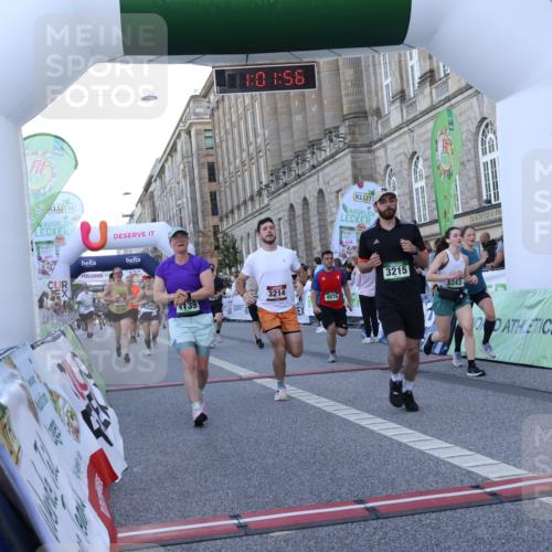 07.09.2025 - BARMER Alsterlauf Strokosch-Dieckow http://msf.ph/oto/8722810 07.09.2025 10:01:54 Ziel 2463, 2553, 2798, 2874, 2931, 3008, 3214, 3215, 3684, 4139, 4705, 4938, 4976, 5220, 5289, 5411, 6060, 6076, 6097, 6243 meine-sportfotos.de