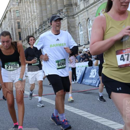 07.09.2025 - BARMER Alsterlauf Strokosch-Dieckow http://msf.ph/oto/8722826 07.09.2025 10:02:02 Ziel 2100, 2463, 2471, 2553, 2756, 2798, 2874, 3628, 3684, 4705, 5012, 5013, 5064, 5107, 5306, 5655, 5849, 6060, 6076, 8208, 8295 meine-sportfotos.de
