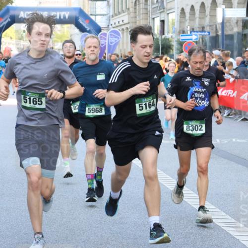 07.09.2025 - BARMER Alsterlauf Strokosch-Dieckow http://msf.ph/oto/8722827 07.09.2025 09:53:23 Ziel 2075, 2421, 2521, 2673, 2789, 2801, 3123, 3219, 3474, 4820, 4981, 5194, 5253, 5367, 5415, 5553, 5558, 5694, 6105, 8146, 8251, 8268, 8461 meine-sportfotos.de