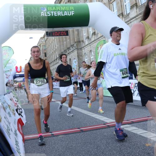 07.09.2025 - BARMER Alsterlauf Strokosch-Dieckow http://msf.ph/oto/8722829 07.09.2025 10:02:03 Ziel 2100, 2471, 2553, 2756, 2798, 2874, 2917, 3628, 3824, 5012, 5013, 5064, 5107, 5170, 5306, 5655, 5849, 6060, 8208, 8295 meine-sportfotos.de