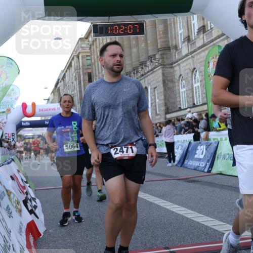 07.09.2025 - BARMER Alsterlauf Strokosch-Dieckow http://msf.ph/oto/8722834 07.09.2025 10:02:05 Ziel 2100, 2471, 2553, 2624, 2756, 2798, 2843, 2917, 3360, 3628, 3824, 5012, 5013, 5064, 5107, 5170, 5306, 5514, 5655, 5849, 6060, 8208, 8295 meine-sportfotos.de