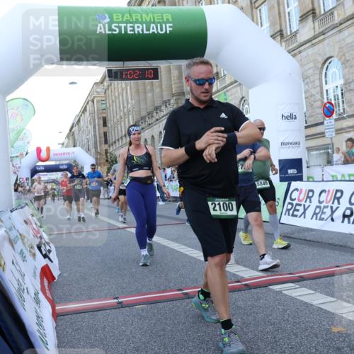 07.09.2025 - BARMER Alsterlauf Strokosch-Dieckow http://msf.ph/oto/8722842 07.09.2025 10:02:08 Ziel 2100, 2471, 2624, 2756, 2843, 2863, 2917, 3171, 3360, 3824, 5012, 5013, 5064, 5107, 5170, 5306, 5508, 5514, 5655, 5849, 8208 meine-sportfotos.de
