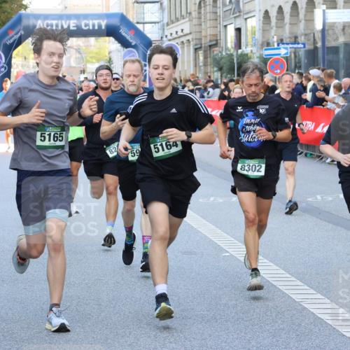 07.09.2025 - BARMER Alsterlauf Strokosch-Dieckow http://msf.ph/oto/8722843 07.09.2025 09:53:23 Ziel 2075, 2421, 2521, 2673, 2789, 2801, 3123, 3219, 3474, 4820, 4981, 5194, 5253, 5367, 5415, 5553, 5558, 5694, 6105, 8146, 8251, 8268, 8461 meine-sportfotos.de