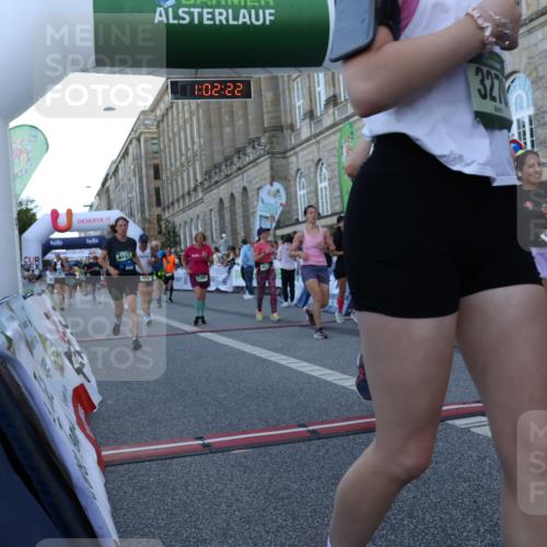 07.09.2025 - BARMER Alsterlauf Strokosch-Dieckow http://msf.ph/oto/8722872 07.09.2025 10:02:21 Ziel 2405, 2749, 2774, 3270, 3738, 3910, 4107, 4258, 4361, 4837, 4847, 4991, 4999, 5056, 5279, 5639, 6182, 6192, 6220, 6325, 8035, 8047, 8441 meine-sportfotos.de