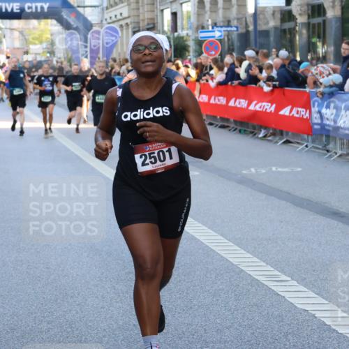 07.09.2025 - BARMER Alsterlauf Strokosch-Dieckow http://msf.ph/oto/8722880 07.09.2025 09:53:17 Ziel 2369, 2390, 2421, 2521, 2673, 2789, 3219, 3421, 3589, 3705, 4625, 4834, 5194, 5253, 5415, 5553, 5694, 6105, 6333, 8268 meine-sportfotos.de