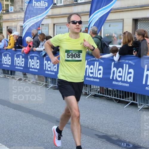 07.09.2025 - BARMER Alsterlauf Strokosch-Dieckow http://msf.ph/oto/8722903 07.09.2025 09:53:15 Ziel 2032, 2369, 2390, 2421, 2673, 3421, 3589, 3705, 4339, 4578, 4625, 4834, 5194, 5253, 5415, 5553, 5603, 5686, 5694, 6010, 6333, 8268 meine-sportfotos.de