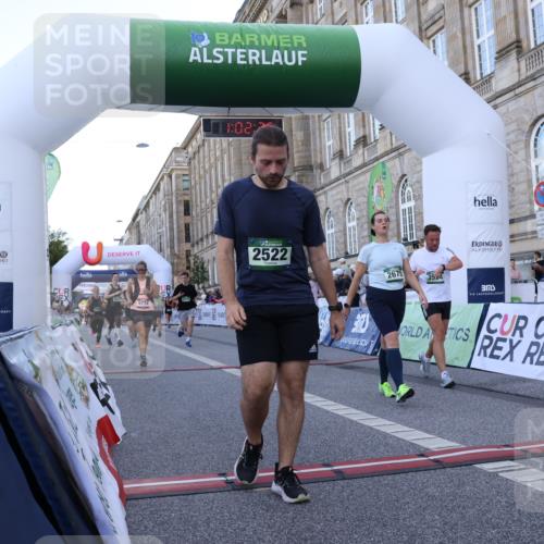07.09.2025 - BARMER Alsterlauf Strokosch-Dieckow http://msf.ph/oto/8722910 07.09.2025 10:02:35 Ziel 2347, 2522, 2667, 2675, 2766, 3375, 3431, 3498, 3524, 3659, 3762, 3826, 4707, 4708, 4861, 5093, 5181, 5312, 5611, 5774, 5857, 5891, 6058, 6091, 8215, 8261, 8294 meine-sportfotos.de