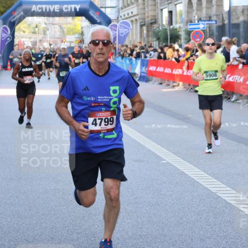 07.09.2025 - BARMER Alsterlauf Strokosch-Dieckow http://msf.ph/oto/8722919 07.09.2025 09:53:12 Ziel 2028, 2032, 2229, 2365, 2369, 2390, 2421, 3421, 3589, 3705, 4339, 4578, 4625, 4834, 5194, 5218, 5253, 5553, 5603, 5686, 5694, 6010, 6333, 8268 meine-sportfotos.de