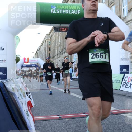 07.09.2025 - BARMER Alsterlauf Strokosch-Dieckow http://msf.ph/oto/8722923 07.09.2025 10:02:40 Ziel 2217, 2274, 2346, 2347, 2667, 2726, 2766, 2952, 3226, 3375, 3431, 3498, 3747, 3762, 3826, 3937, 4027, 4170, 4232, 4266, 4557, 4861, 5312, 5512, 5774, 5857, 5891, 6058, 6091, 6155, 8215, 8261, 8294 meine-sportfotos.de