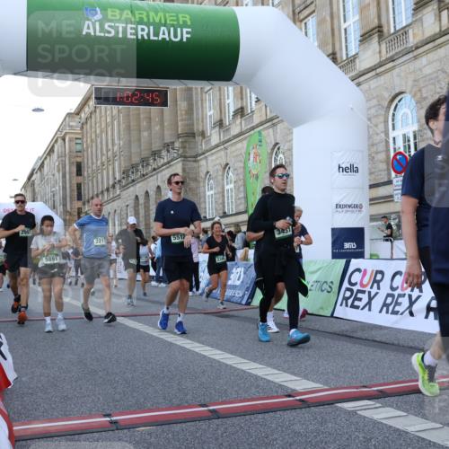 07.09.2025 - BARMER Alsterlauf Strokosch-Dieckow http://msf.ph/oto/8722931 07.09.2025 10:02:43 Ziel 2217, 2273, 2274, 2346, 2347, 2589, 2623, 2667, 2726, 2766, 2885, 2902, 2952, 3226, 3375, 3431, 3747, 3826, 3937, 4027, 4170, 4232, 4266, 4557, 4823, 4861, 5512, 5556, 5857, 5859, 5891, 6091, 6155, 8010, 8294, 8429 meine-sportfotos.de