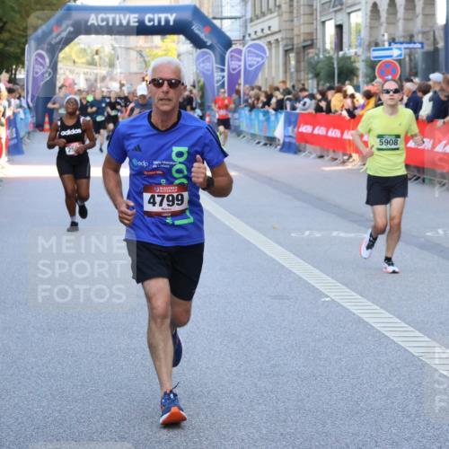 07.09.2025 - BARMER Alsterlauf Strokosch-Dieckow http://msf.ph/oto/8722935 07.09.2025 09:53:11 Ziel 2028, 2032, 2229, 2365, 2369, 2390, 2421, 2454, 3421, 3589, 3705, 4339, 4578, 4625, 4834, 5218, 5253, 5553, 5603, 5686, 5694, 5742, 6010, 6333, 8268 meine-sportfotos.de