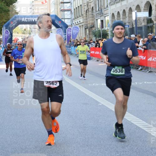 07.09.2025 - BARMER Alsterlauf Strokosch-Dieckow http://msf.ph/oto/8722938 07.09.2025 09:53:09 Ziel 2028, 2032, 2173, 2229, 2365, 2369, 2390, 2454, 3421, 3589, 3705, 4078, 4339, 4578, 4625, 4834, 4889, 5002, 5218, 5553, 5603, 5686, 5694, 5701, 5742, 6010, 6333, 8268 meine-sportfotos.de