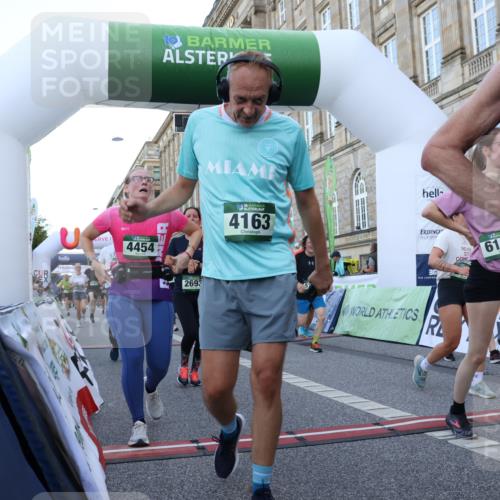 07.09.2025 - BARMER Alsterlauf Strokosch-Dieckow http://msf.ph/oto/8722964 07.09.2025 10:02:54 Ziel 2036, 2138, 2273, 2589, 2595, 2623, 2693, 2811, 2885, 3082, 3111, 3113, 3210, 3235, 3253, 3865, 3967, 4038, 4163, 4329, 4411, 4454, 4476, 4493, 4494, 4823, 4982, 5259, 5454, 5482, 5540, 5556, 5672, 5794, 5859, 5928, 6147, 8420 meine-sportfotos.de