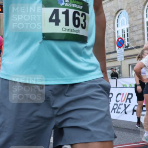 07.09.2025 - BARMER Alsterlauf Strokosch-Dieckow http://msf.ph/oto/8722967 07.09.2025 10:02:55 Ziel 2036, 2138, 2595, 2623, 2693, 2811, 3082, 3111, 3113, 3210, 3235, 3253, 3865, 3967, 4038, 4163, 4329, 4411, 4454, 4476, 4493, 4494, 4823, 4982, 5259, 5454, 5482, 5540, 5556, 5626, 5672, 5699, 5794, 5859, 5928, 6147, 8420 meine-sportfotos.de