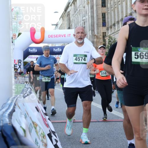 07.09.2025 - BARMER Alsterlauf Strokosch-Dieckow http://msf.ph/oto/8722986 07.09.2025 10:03:05 Ziel 2444, 2518, 2539, 2880, 3082, 3253, 3682, 3683, 4085, 4329, 4411, 4574, 4668, 4735, 5022, 5221, 5328, 5454, 5580, 5590, 5626, 5636, 5699, 5809, 5927, 5928, 6032, 6164, 8029, 8036, 8406, 8416, 8420 meine-sportfotos.de