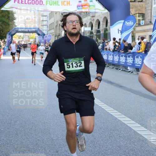 07.09.2025 - BARMER Alsterlauf Strokosch-Dieckow http://msf.ph/oto/8722988 07.09.2025 09:53:01 Ziel 2028, 2032, 2173, 2229, 2365, 2369, 2454, 2896, 3421, 3589, 3657, 3705, 4078, 4339, 4460, 4504, 4578, 4834, 4889, 5002, 5164, 5165, 5218, 5603, 5654, 5686, 5701, 5742, 5968, 6010, 6333, 8231, 8302 meine-sportfotos.de