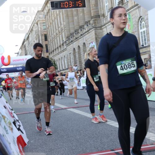 07.09.2025 - BARMER Alsterlauf Strokosch-Dieckow http://msf.ph/oto/8723004 07.09.2025 10:03:13 Ziel 2539, 2898, 3522, 3682, 3683, 3805, 3888, 4085, 4106, 4562, 4596, 4735, 4836, 5564, 5656, 5809, 5810, 6032, 6164, 6349, 8036, 8234, 8252, 8416 meine-sportfotos.de