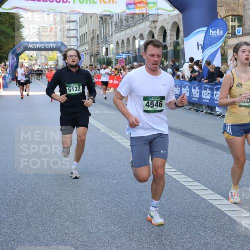 07.09.2025 - BARMER Alsterlauf Strokosch-Dieckow http://msf.ph/oto/8723008 07.09.2025 09:53:00 Ziel 2028, 2032, 2173, 2229, 2365, 2369, 2454, 2896, 3421, 3589, 3657, 3705, 4078, 4339, 4460, 4504, 4578, 4889, 5002, 5164, 5165, 5218, 5603, 5654, 5686, 5701, 5742, 5968, 6010, 6333, 8231, 8302 meine-sportfotos.de