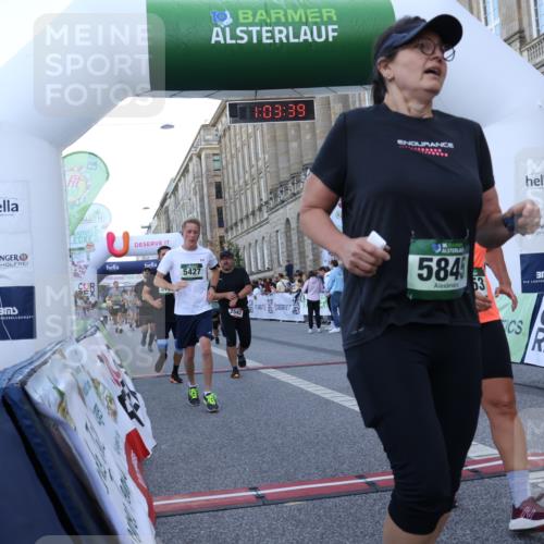 07.09.2025 - BARMER Alsterlauf Strokosch-Dieckow http://msf.ph/oto/8723059 07.09.2025 10:03:38 Ziel 2020, 2294, 2482, 2542, 2947, 3053, 3708, 4093, 4096, 4276, 4278, 4643, 4812, 4960, 5427, 5522, 5781, 5804, 5845, 6207, 8271, 8349, 8452 meine-sportfotos.de