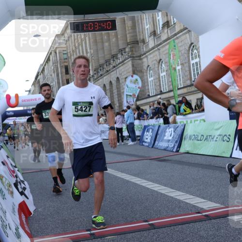 07.09.2025 - BARMER Alsterlauf Strokosch-Dieckow http://msf.ph/oto/8723062 07.09.2025 10:03:39 Ziel 2020, 2482, 2542, 2947, 3053, 3708, 4093, 4096, 4276, 4278, 4643, 4812, 4960, 4973, 5427, 5522, 5781, 5804, 5845, 6207, 8271, 8349, 8452 meine-sportfotos.de