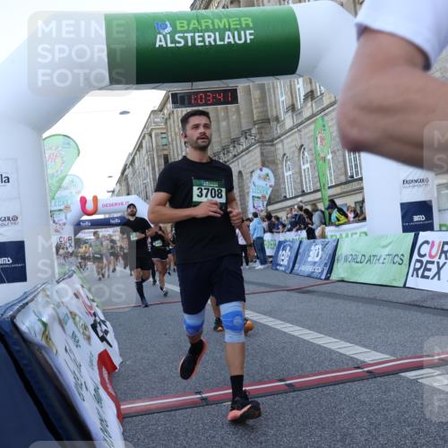 07.09.2025 - BARMER Alsterlauf Strokosch-Dieckow http://msf.ph/oto/8723065 07.09.2025 10:03:40 Ziel 2020, 2482, 2542, 2947, 3229, 3708, 4093, 4096, 4180, 4276, 4278, 4643, 4812, 4960, 4973, 5427, 5522, 5781, 5804, 5845, 6207, 8271, 8349, 8452 meine-sportfotos.de