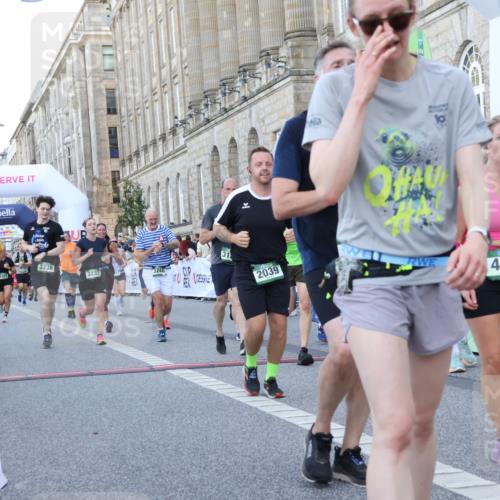 07.09.2025 - BARMER Alsterlauf Strokosch-Dieckow http://msf.ph/oto/8723090 07.09.2025 10:03:48 Ziel 2039, 2248, 2304, 2814, 2818, 3137, 3229, 3237, 3238, 3240, 4093, 4180, 4191, 4276, 4278, 4292, 4301, 4643, 4669, 4960, 4973, 5007, 5039, 5483, 5485, 5522, 5531, 8349, 8452 meine-sportfotos.de